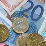 Euro-Münzen und Banknoten (public domain)
